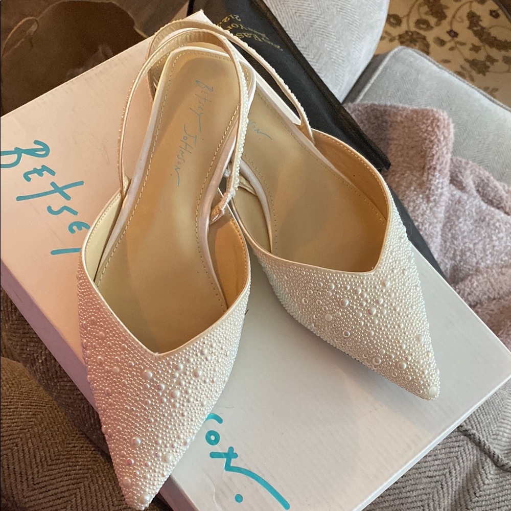 Betsey Johnson Women's Cream Slingback evening flats for a bride!